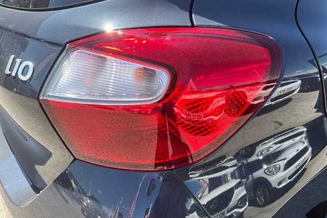 Hyundai I10 1.2 Premium Hatchback 5dr Petrol Auto Euro 6 (s/s) (79 ps)