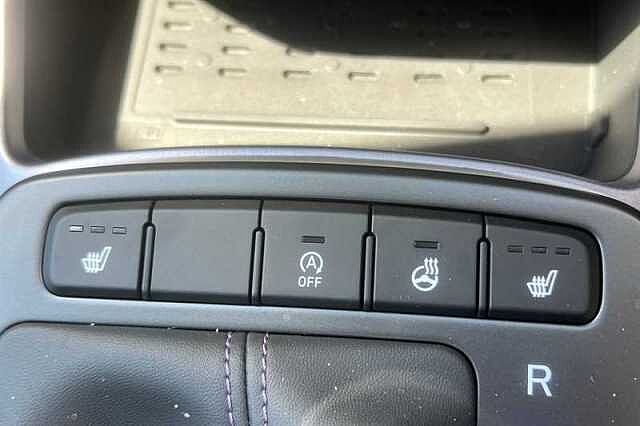 Hyundai I10 1.2 Premium Hatchback 5dr Petrol Auto Euro 6 (s/s) (79 ps)