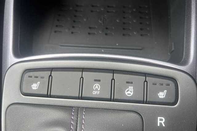 Hyundai I10 1.2 Premium Hatchback 5dr Petrol Auto Euro 6 (s/s) (79 ps)