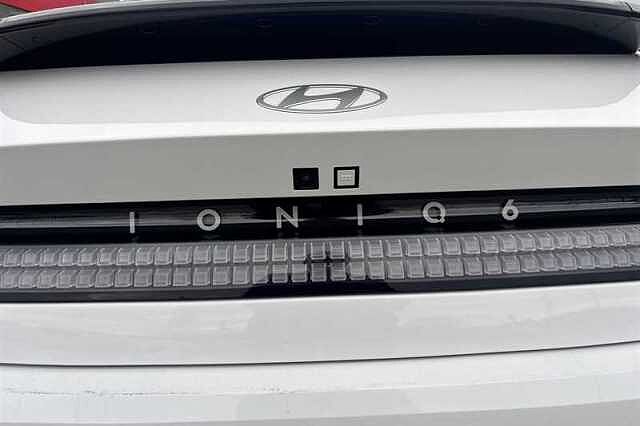 Hyundai IONIQ 6 77.4kWh Ultimate Saloon 4dr Electric Auto (228 ps)