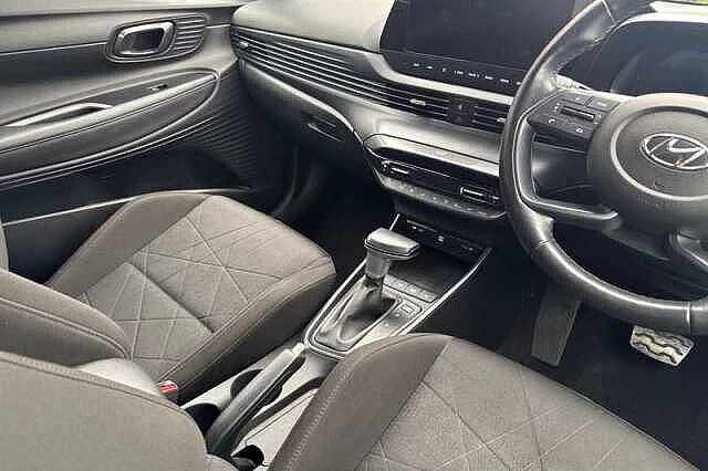 Hyundai BAYON 1.0 T-GDi MHEV Premium SUV 5dr Petrol Hybrid DCT Euro 6 (s/s) (100 ps)