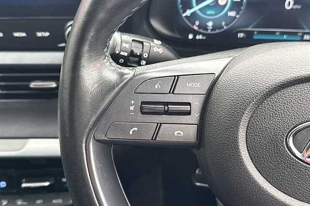 Hyundai BAYON 1.0 T-GDi MHEV Premium SUV 5dr Petrol Hybrid DCT Euro 6 (s/s) (100 ps)