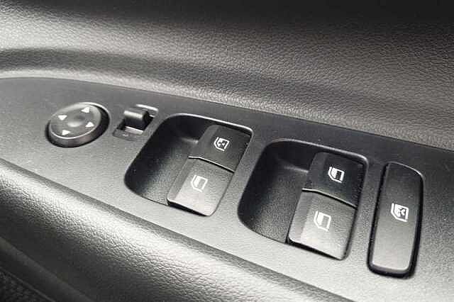 Hyundai I20 1.0 T-GDi Black Line Hatchback 5dr Petrol Manual Euro 6 (s/s) (90 ps)