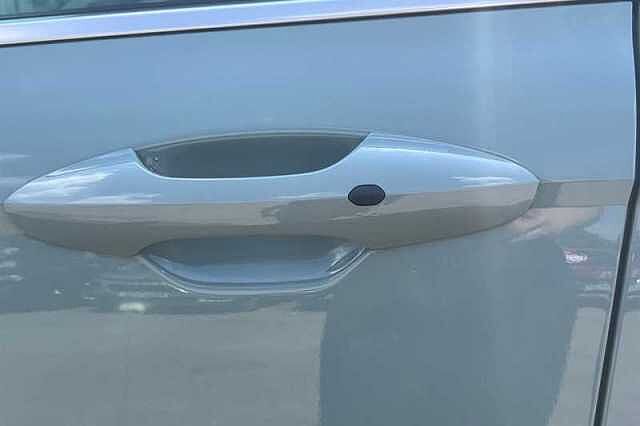 Hyundai KONA 1.6 h-GDi Ultimate SUV 5dr Petrol Hybrid DCT Euro 6 (s/s) (129 ps)