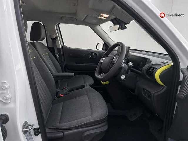 Hyundai INSTER Long Range 49kWh Cross SUV 5dr Electric Auto (115 ps)