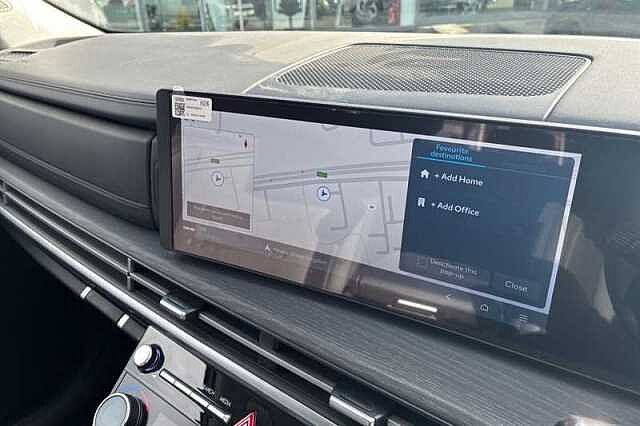 Hyundai SANTA FE 1.6 T-GDi 13.8kWh Premium SUV 5dr Petrol Plug-in Hybrid Auto 4WD Euro 6 (s/s) (7 White