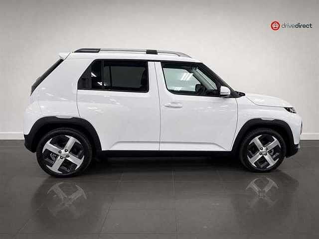 Hyundai INSTER Long Range 49kWh 02 SUV 5dr Electric Auto (115 ps) White