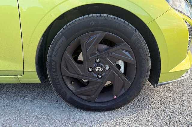 Hyundai I20 1.0 T-GDi Black Line Hatchback 5dr Petrol Manual Euro 6 (s/s) (90 ps)