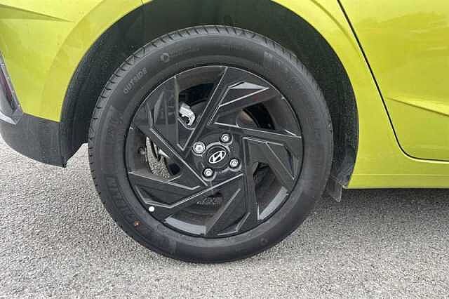 Hyundai I20 1.0 T-GDi Black Line Hatchback 5dr Petrol Manual Euro 6 (s/s) (90 ps) Green
