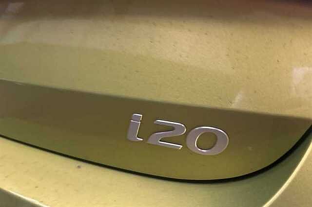 Hyundai I20 1.0 T-GDi Black Line Hatchback 5dr Petrol Manual Euro 6 (s/s) (90 ps) Green