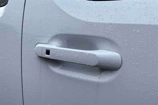 Hyundai INSTER Long Range 49kWh 02 SUV 5dr Electric Auto (115 ps) White