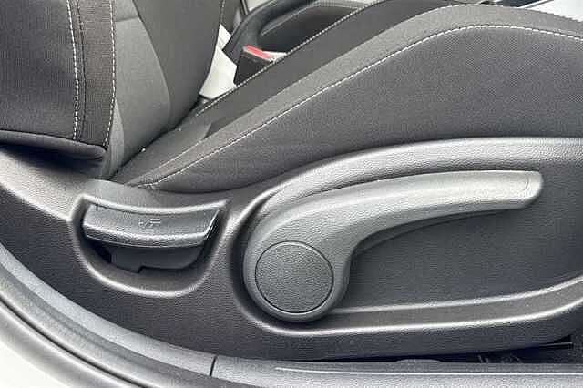 Hyundai I20 1.0 T-GDi Ultimate Hatchback 5dr Petrol Manual Euro 6 (s/s) (100 ps) White