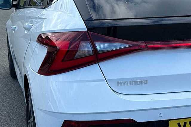 Hyundai I20 1.0 T-GDi Ultimate Hatchback 5dr Petrol Manual Euro 6 (s/s) (100 ps) White