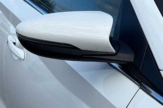 Hyundai I20 1.0 T-GDi Ultimate Hatchback 5dr Petrol Manual Euro 6 (s/s) (100 ps) White