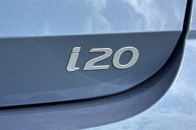 Hyundai I20 1.0 T-GDi Tech Line Hatchback 5dr Petrol DCT Euro 6 (s/s) (90 ps) Blue