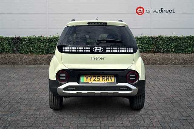 Hyundai INSTER Long Range 49kWh 02 SUV 5dr Electric Auto (115 ps) Yellow