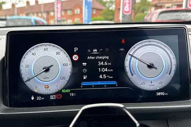 Hyundai INSTER Long Range 49kWh 02 SUV 5dr Electric Auto (115 ps)