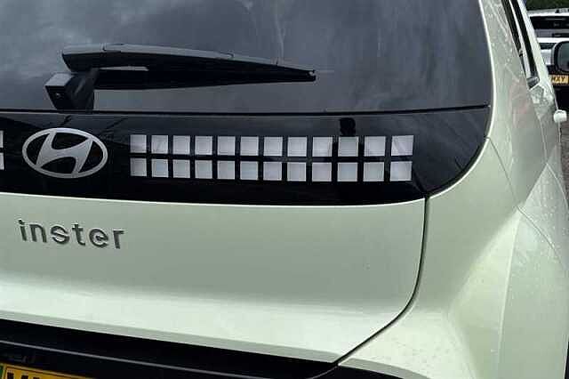 Hyundai INSTER Long Range 49kWh 02 SUV 5dr Electric Auto (115 ps)