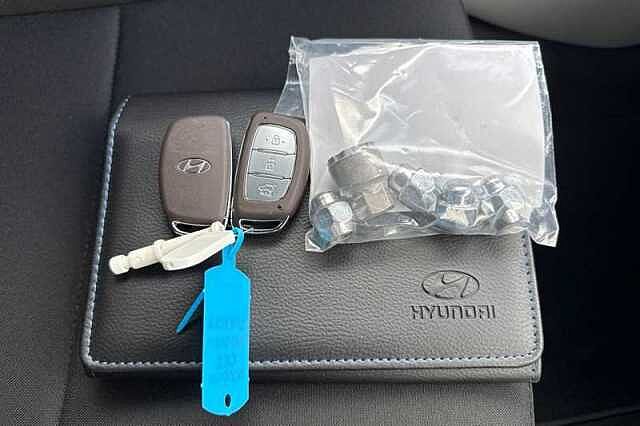 Hyundai I20 1.0 T-GDi Tech Line Hatchback 5dr Petrol DCT Euro 6 (s/s) (90 ps)
