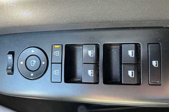 Hyundai KONA 1.0 T-GDi Ultimate SUV 5dr Petrol DCT Euro 6 (s/s) (120 ps)