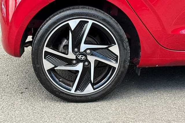 Hyundai I10 1.0 Premium Hatchback 5dr Petrol Auto Euro 6 (s/s) (63 ps)