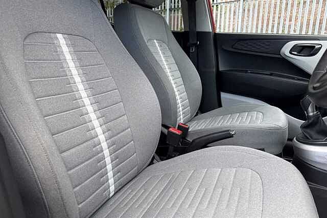 Hyundai I10 1.0 Premium Hatchback 5dr Petrol Auto Euro 6 (s/s) (63 ps)