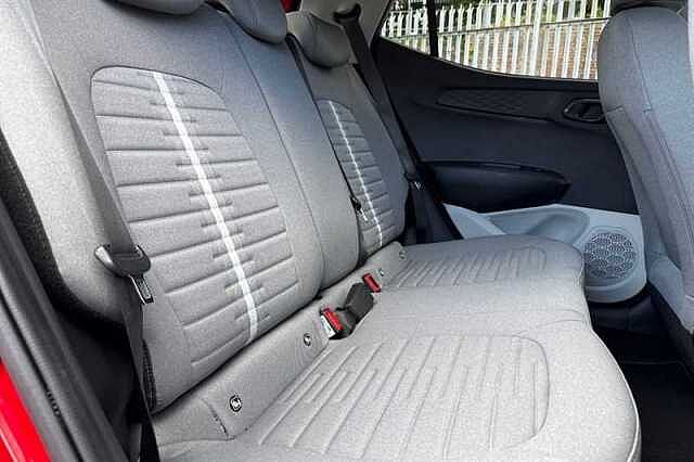 Hyundai I10 1.0 Premium Hatchback 5dr Petrol Auto Euro 6 (s/s) (63 ps)