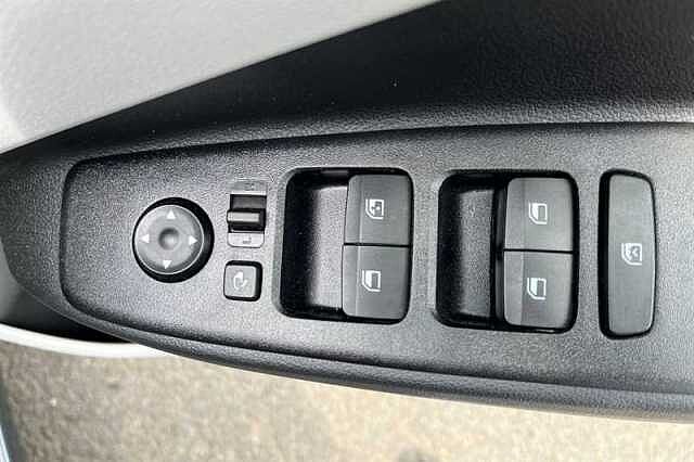 Hyundai I10 1.2 Premium Hatchback 5dr Petrol Manual Euro 6 (s/s) (79 ps)