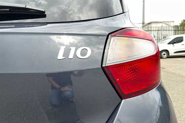 Hyundai I10 1.2 Premium Hatchback 5dr Petrol Manual Euro 6 (s/s) (79 ps)