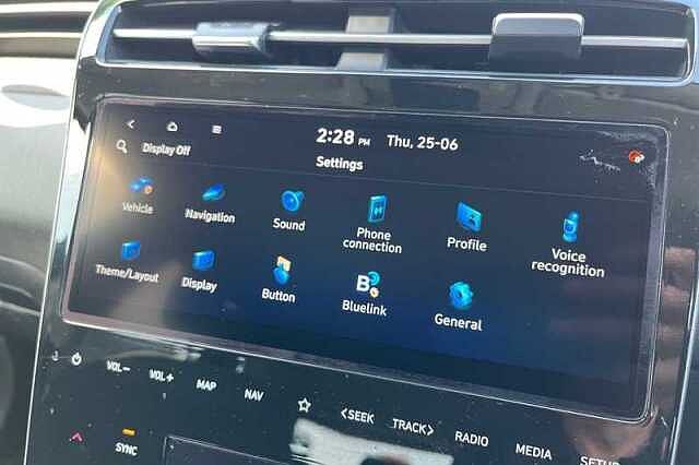 Hyundai TUCSON 1.6 h T-GDi Premium SUV 5dr Petrol Hybrid Auto Euro 6 (s/s) (230 ps)