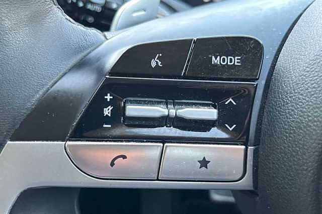 Hyundai TUCSON 1.6 h T-GDi Premium SUV 5dr Petrol Hybrid Auto Euro 6 (s/s) (230 ps)
