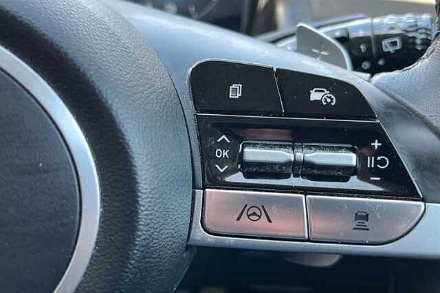 Hyundai TUCSON 1.6 h T-GDi Premium SUV 5dr Petrol Hybrid Auto Euro 6 (s/s) (230 ps)