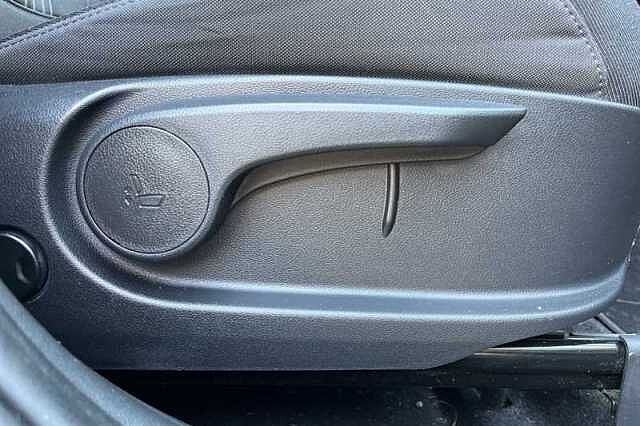 Hyundai TUCSON 1.6 h T-GDi Premium SUV 5dr Petrol Hybrid Auto Euro 6 (s/s) (230 ps)