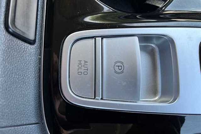 Hyundai TUCSON 1.6 h T-GDi Premium SUV 5dr Petrol Hybrid Auto Euro 6 (s/s) (230 ps)