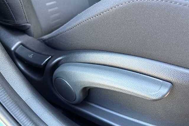 Hyundai BAYON 1.0 T-GDi Tech Line SUV 5dr Petrol DCT Euro 6 (s/s) (90 ps)