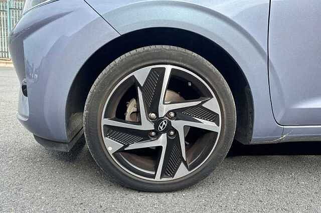 Hyundai I10 1.2 Premium Hatchback 5dr Petrol Auto Euro 6 (s/s) (79 ps)