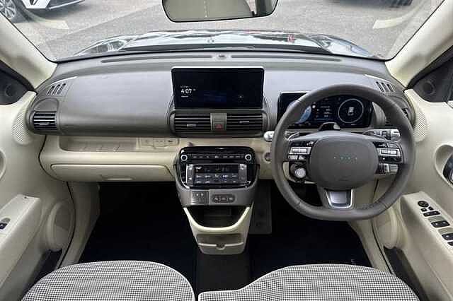 Hyundai INSTER Long Range 49kWh 02 SUV 5dr Electric Auto (115 ps)