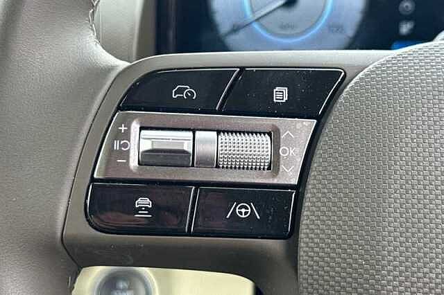 Hyundai INSTER Long Range 49kWh 02 SUV 5dr Electric Auto (115 ps)