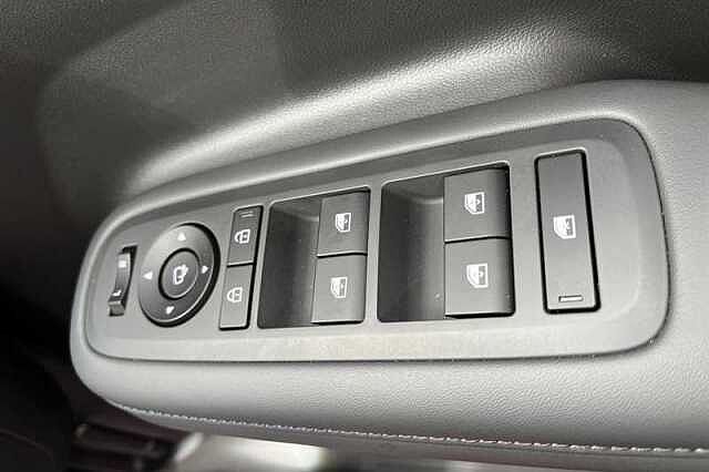 Hyundai SANTA FE 1.6T Calligraphy SUV 5dr Petrol Hybrid Auto 4WD Euro 6 (s/s) (7Seat) (239 ps)