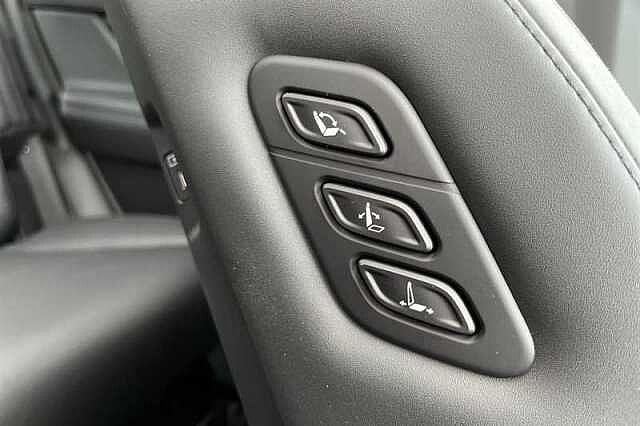 Hyundai SANTA FE 1.6T Calligraphy SUV 5dr Petrol Hybrid Auto 4WD Euro 6 (s/s) (7Seat) (239 ps)