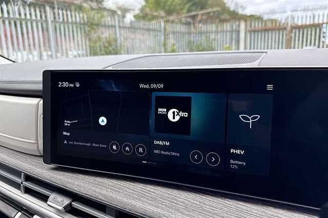 Hyundai SANTA FE 1.6 T-GDi 13.8kWh Ultimate SUV 5dr Petrol Plug-in Hybrid Auto 4WD Euro 6 (s/s) ( Silver
