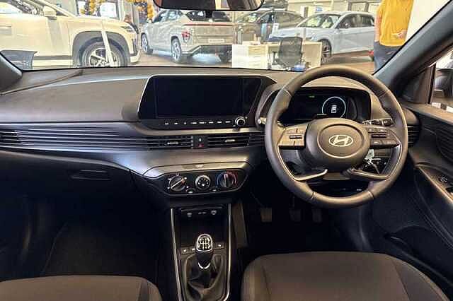 Hyundai I20 1.0 T-GDi Black Line Hatchback 5dr Petrol Manual Euro 6 (s/s) (90 ps) White