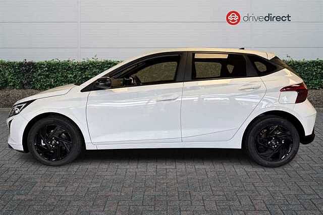 Hyundai I20 1.0 T-GDi Black Line Hatchback 5dr Petrol Manual Euro 6 (s/s) (90 ps) White