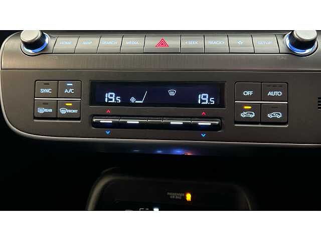 Hyundai KONA 1.0T 100 Ultimate 5dr Black