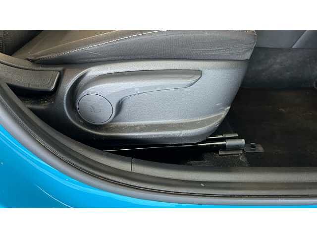 Hyundai KONA 1.6 GDi Hybrid SE Connect 5dr DCT Blue