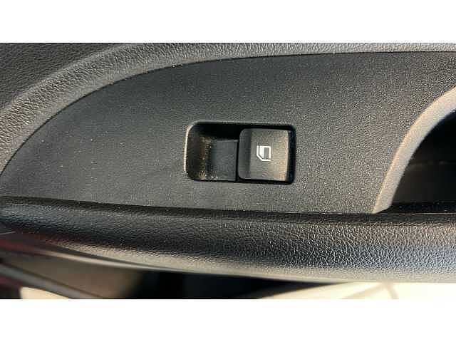 Hyundai BAYON 1.0 TGDi 48V MHEV SE Connect 5dr Red