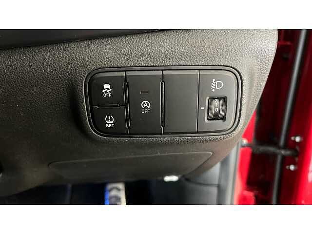 Hyundai BAYON 1.0 TGDi 48V MHEV SE Connect 5dr Red