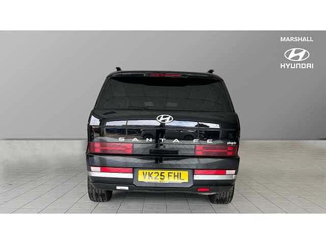 Hyundai SANTA FE 1.6 TGDi Plug-in Hybrid Premium 5dr 4WD Auto Black