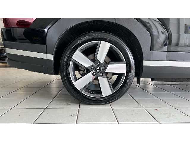 Hyundai SANTA FE 1.6 TGDi Plug-in Hybrid Premium 5dr 4WD Auto Black