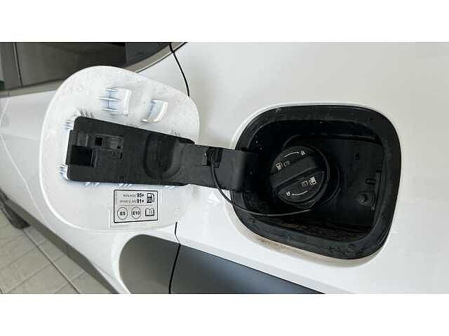 Hyundai KONA 1.6 Hybrid 129 Ultimate 5dr DCT White